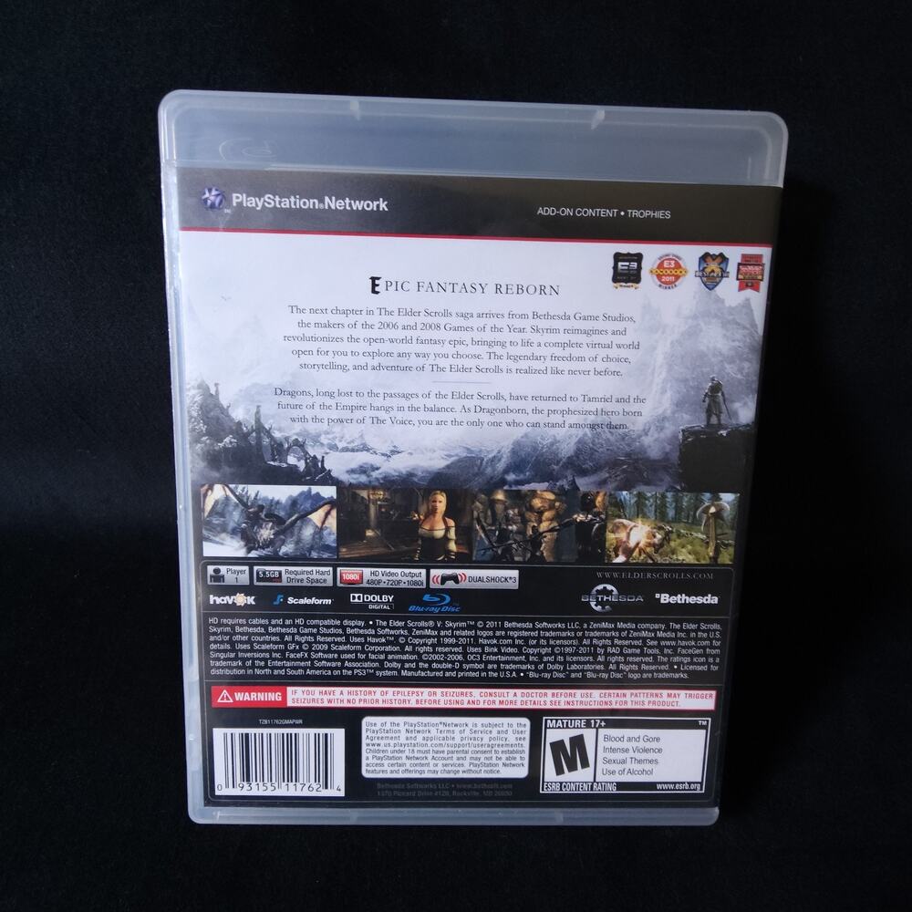 The Elder Scrolls V Skyrim Sony PlayStation 3 PS3 Video Game w/ Manual & Map - Picture 2 of 3